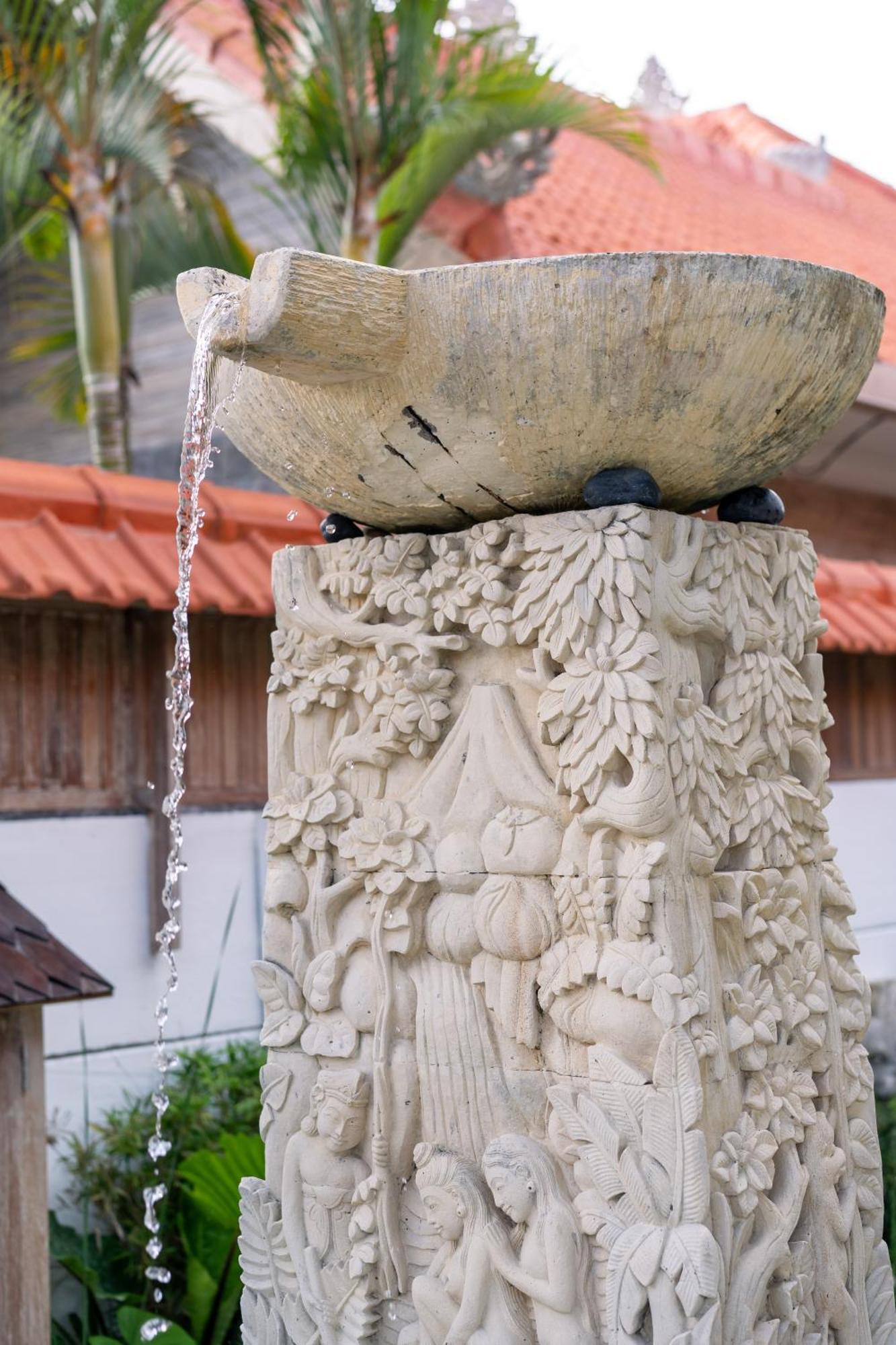 Uluwatu Tropical Villa Asmara מראה חיצוני תמונה