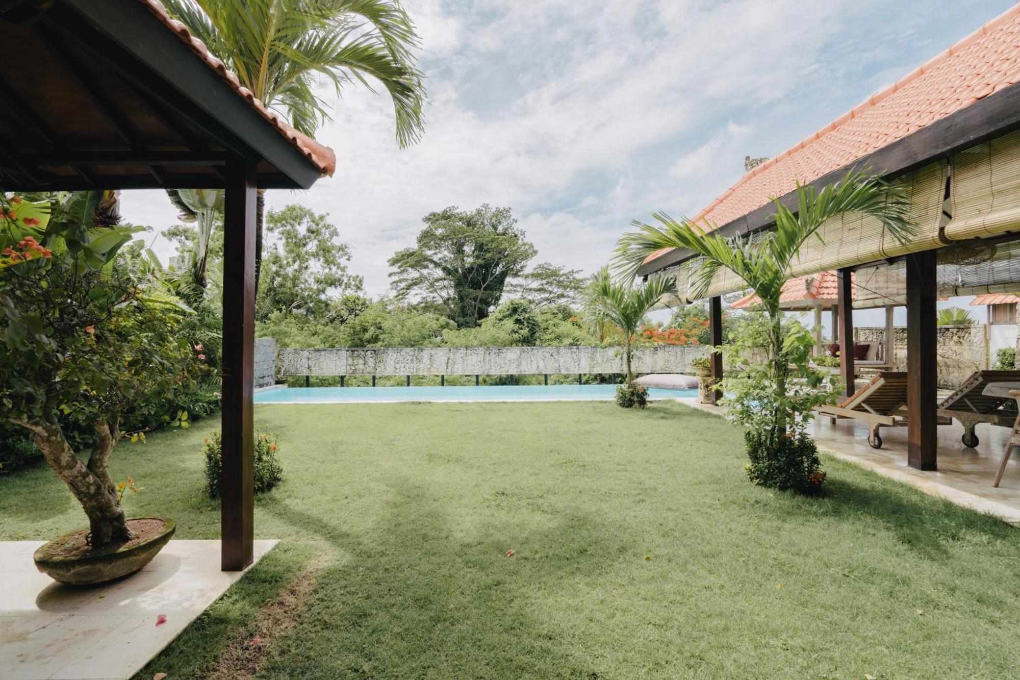 Uluwatu Tropical Villa Asmara מראה חיצוני תמונה