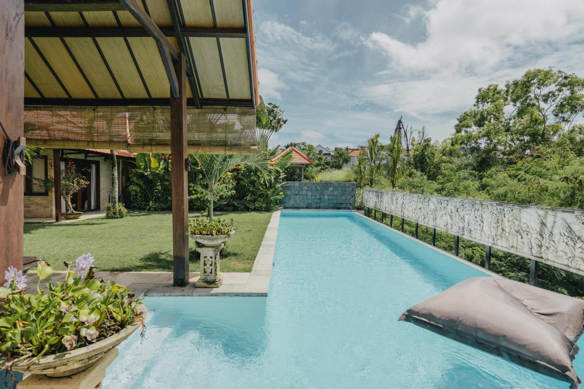 Uluwatu Tropical Villa Asmara מראה חיצוני תמונה